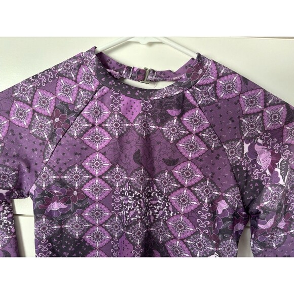 RUSTY LAVENDER FLORAL LONG SLEEVE OPEN BACK ONE PIECE SWIMSUIT SIZE SMALL - Picture 2 of 5